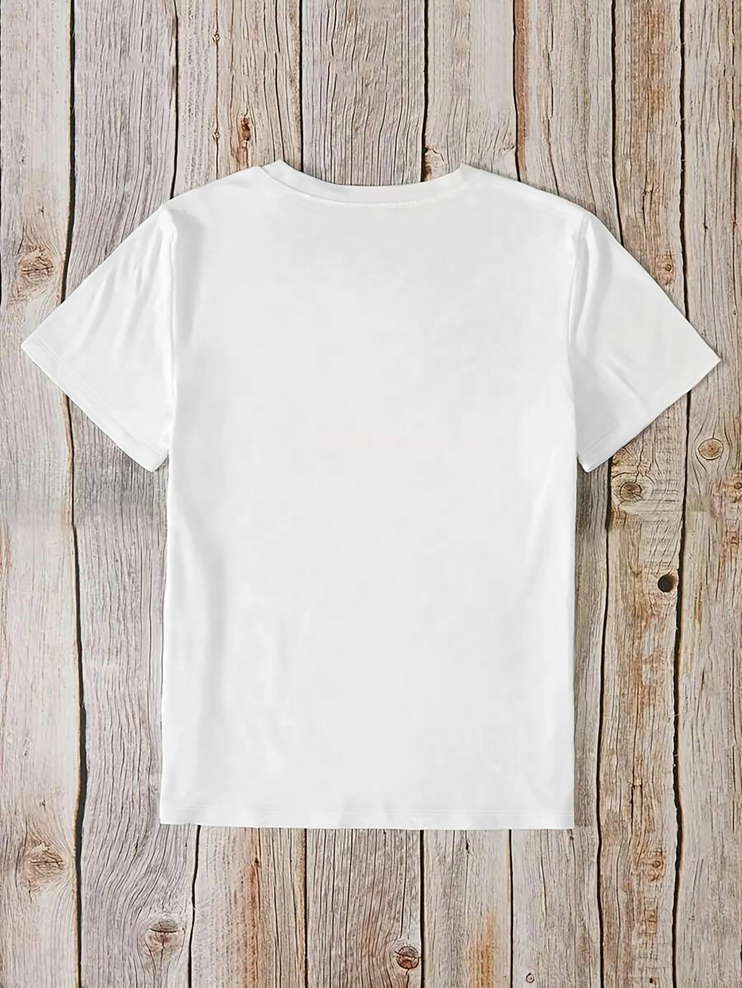 Beautiful Lips and Diamonds Printed Short-Sleeved Women's T-Shirt Casual Crew Neck Top for Spring and Summer Novelty Clothing